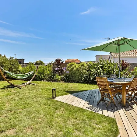 Des Loups De Holiday home